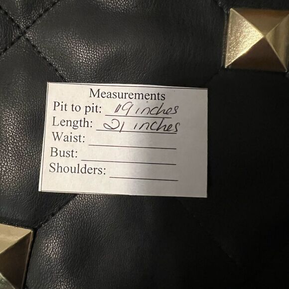 Fashion nova Jorja bomber jacket in size large black - Picture 9 of 12